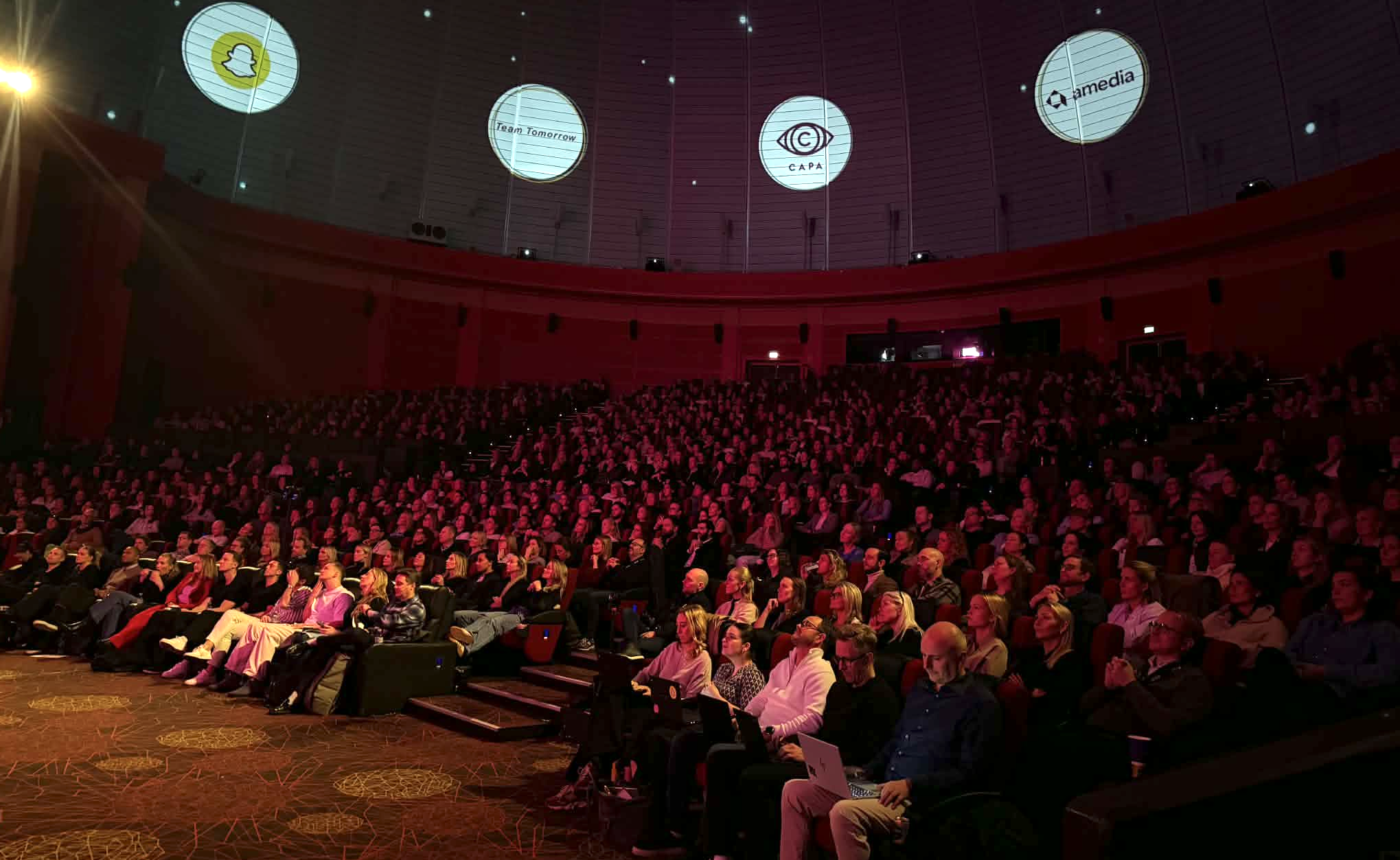Sal 1 fullsatt-1